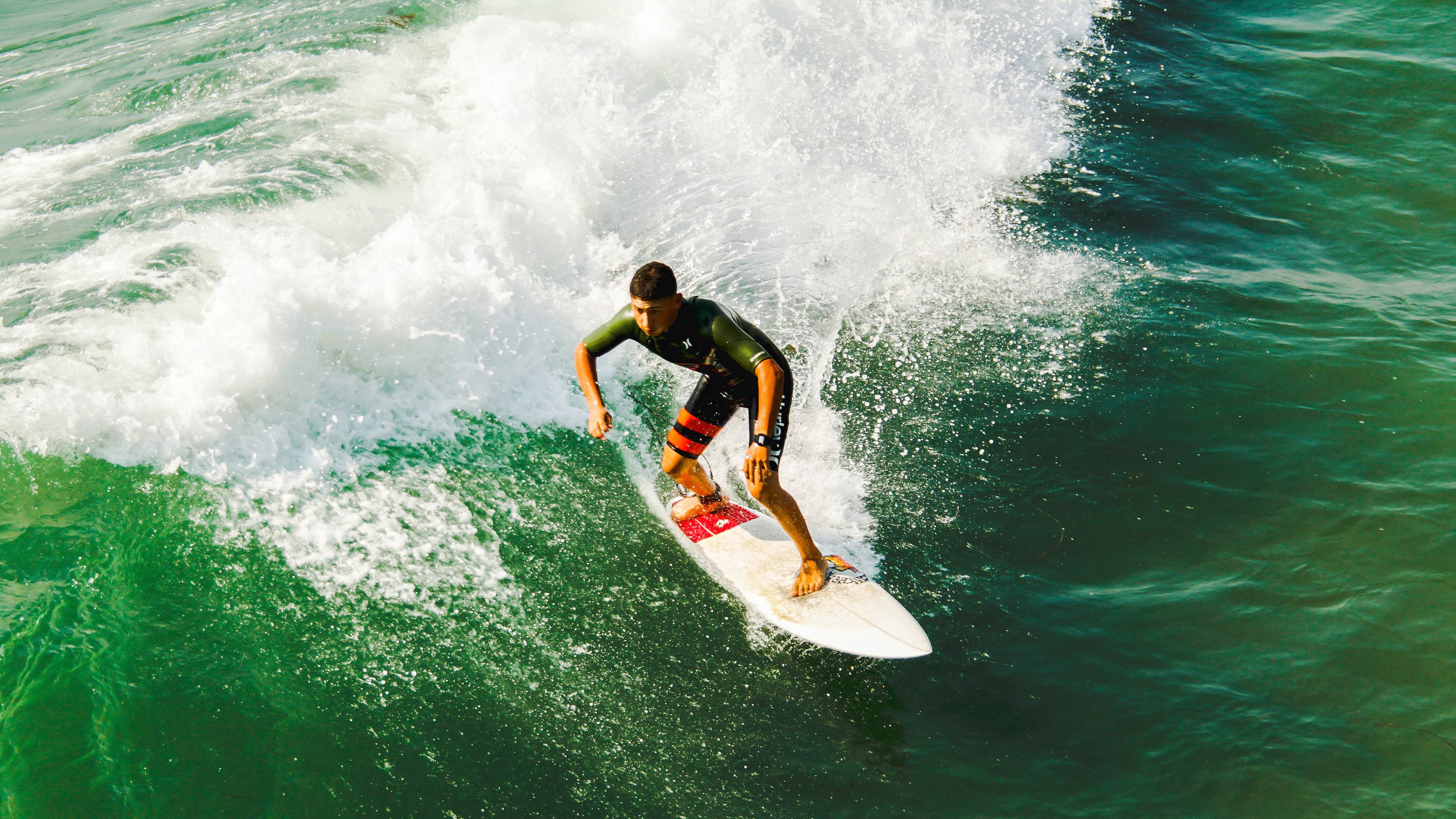 网球赛场焦点！葡萄牙队对阵克罗地亚队，强强对话引爆全球球迷关注